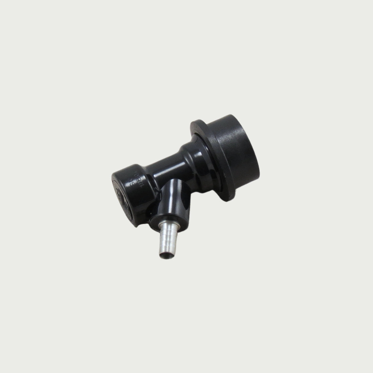 FLUID CONNECTOR
